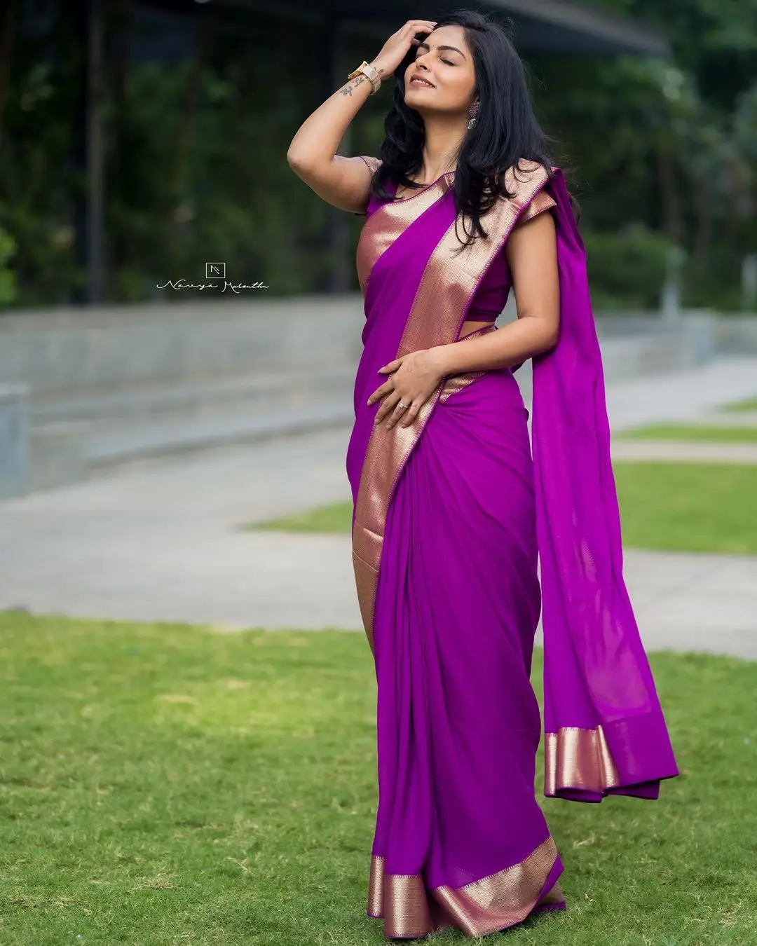 Maa TV Actress Mounika Reddy Wearing Violet Saree Blouse